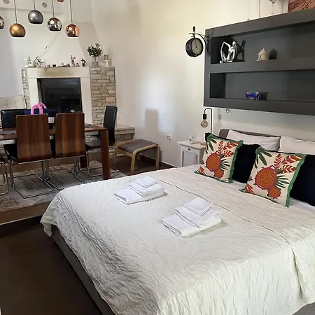 Apartment Small House Nea In Center-with Free Parking *